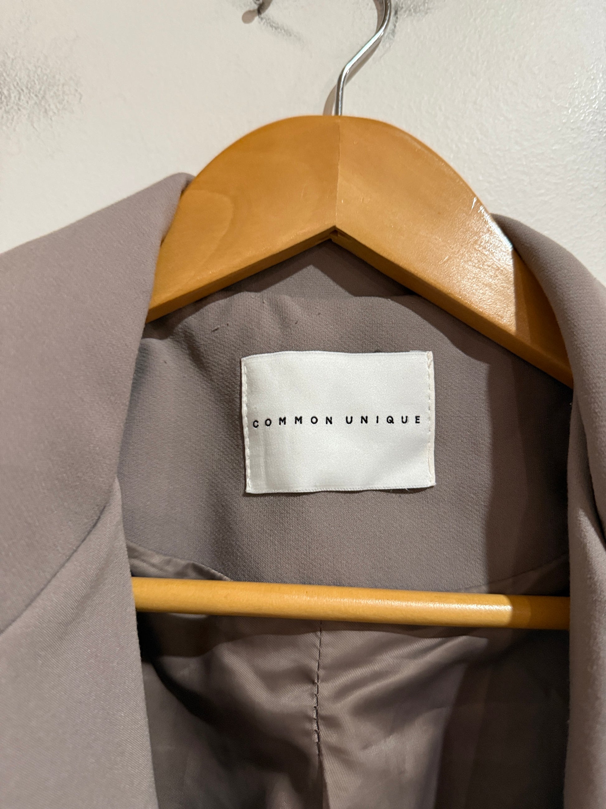 Common Unique Grey Peak Lapel Blazer Size U/arm to U/arm 49cm