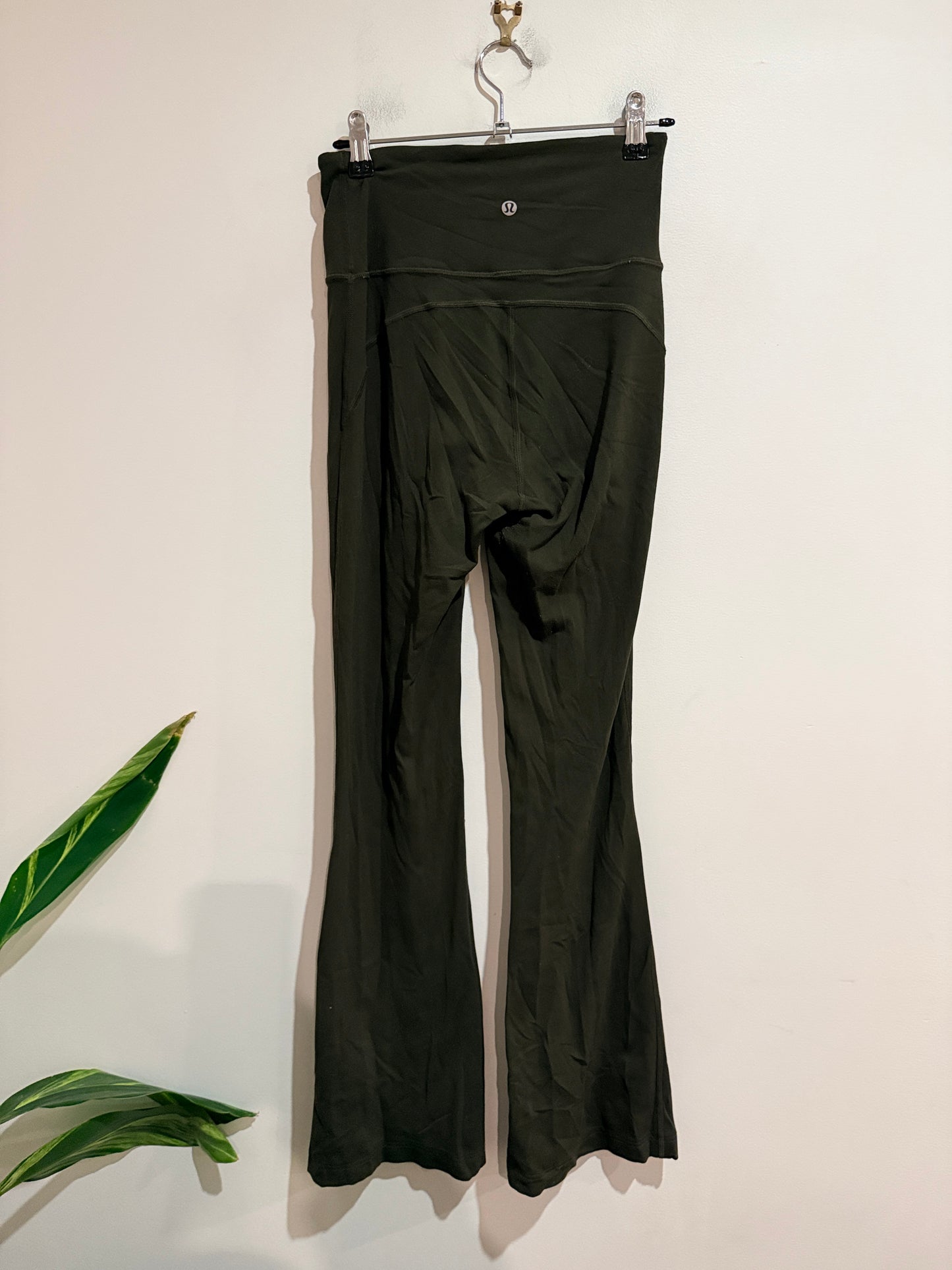 Lululemon High-waisted Flare Leggings In Olive Green Size Waist 31cm