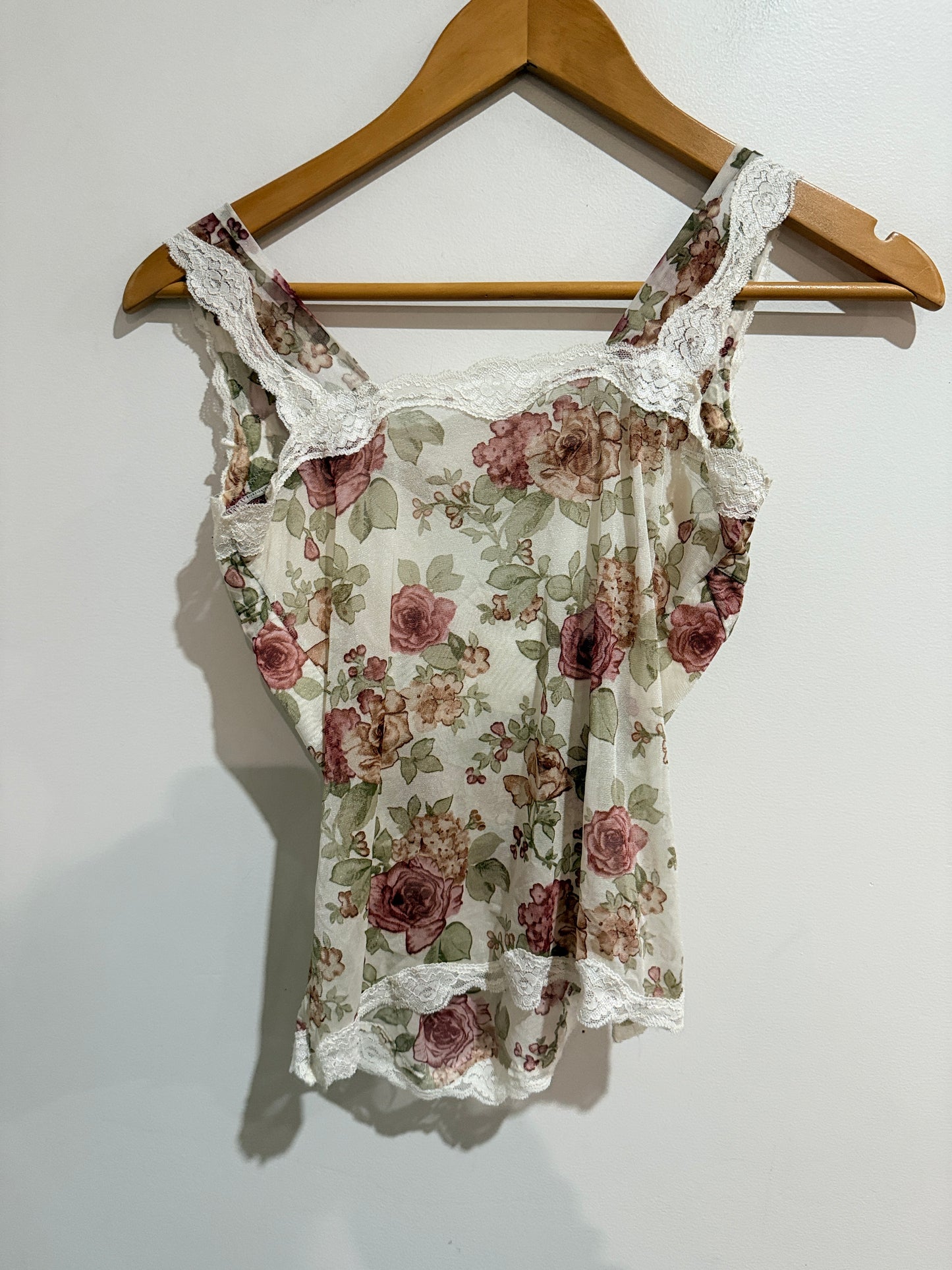 Alpina Floral Mesh Underwire Camisole Size 75B (U/arm to U/arm 35.5cm)