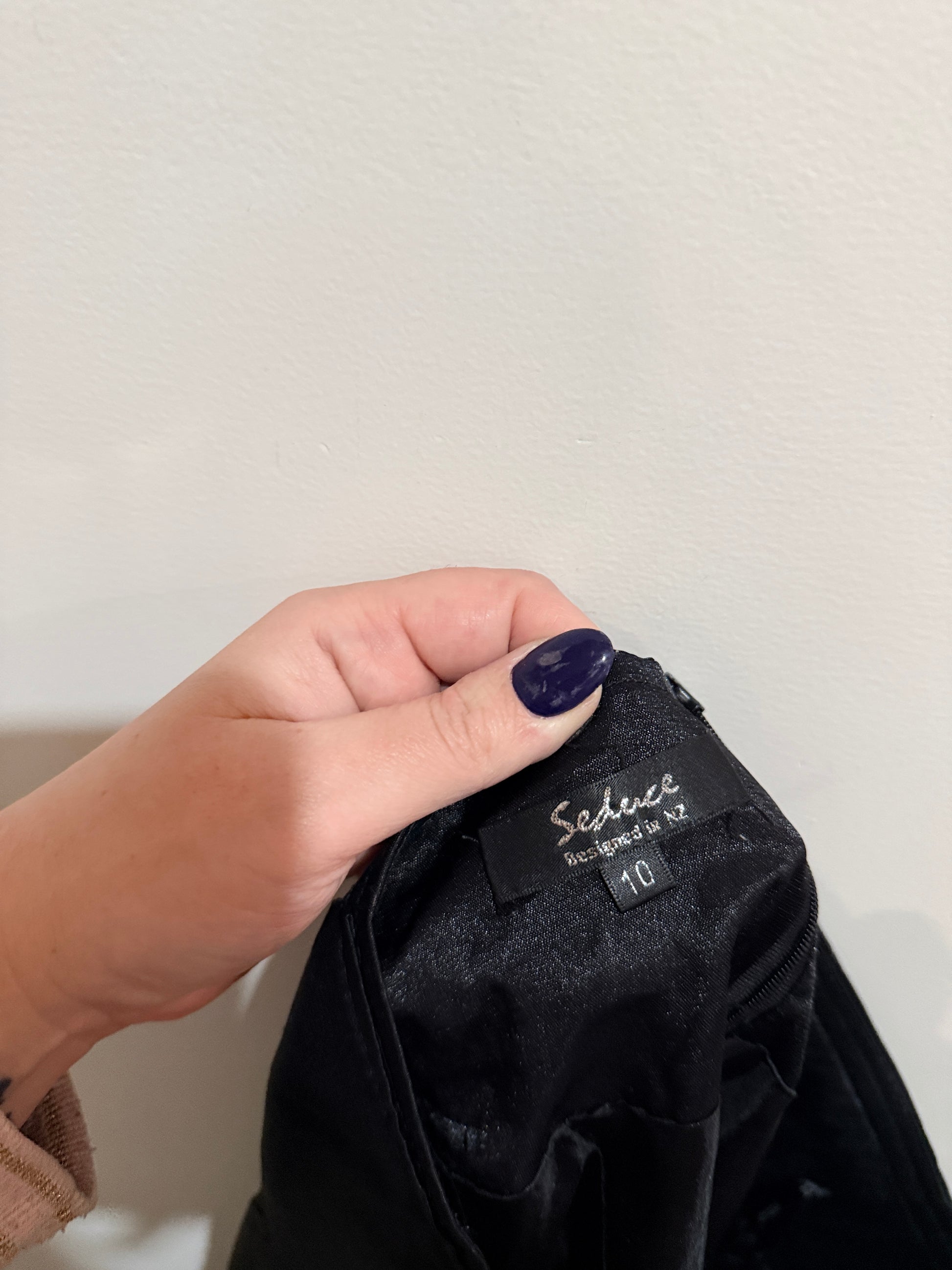 Seduce Pleated A-line Skirt In Black Satin Size 10