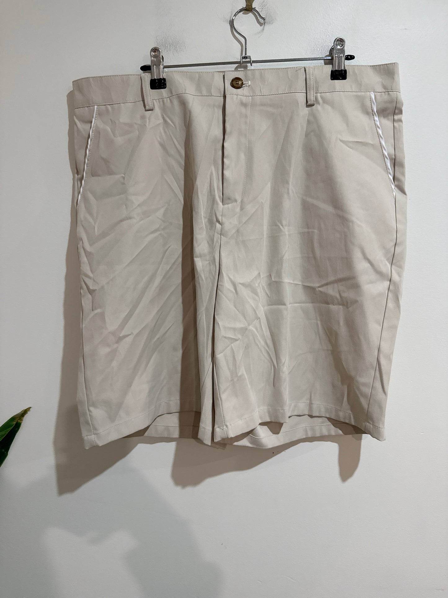 Brand Unknown Chino Shorts In Stone/Beige Size XXL
