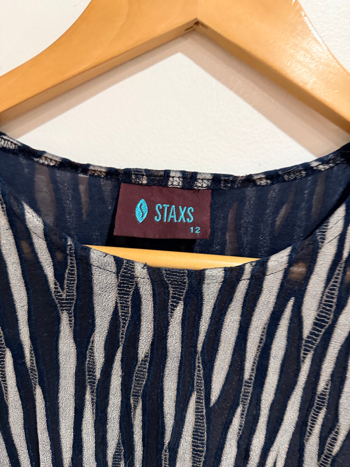 Stax Long-sleeve Top Size 12
