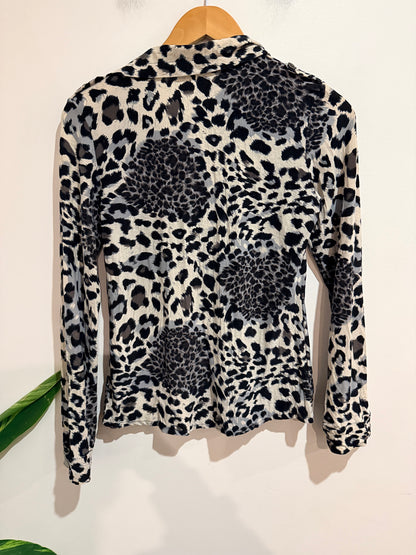 Chic A Booti Leopard Print Shirt Size M