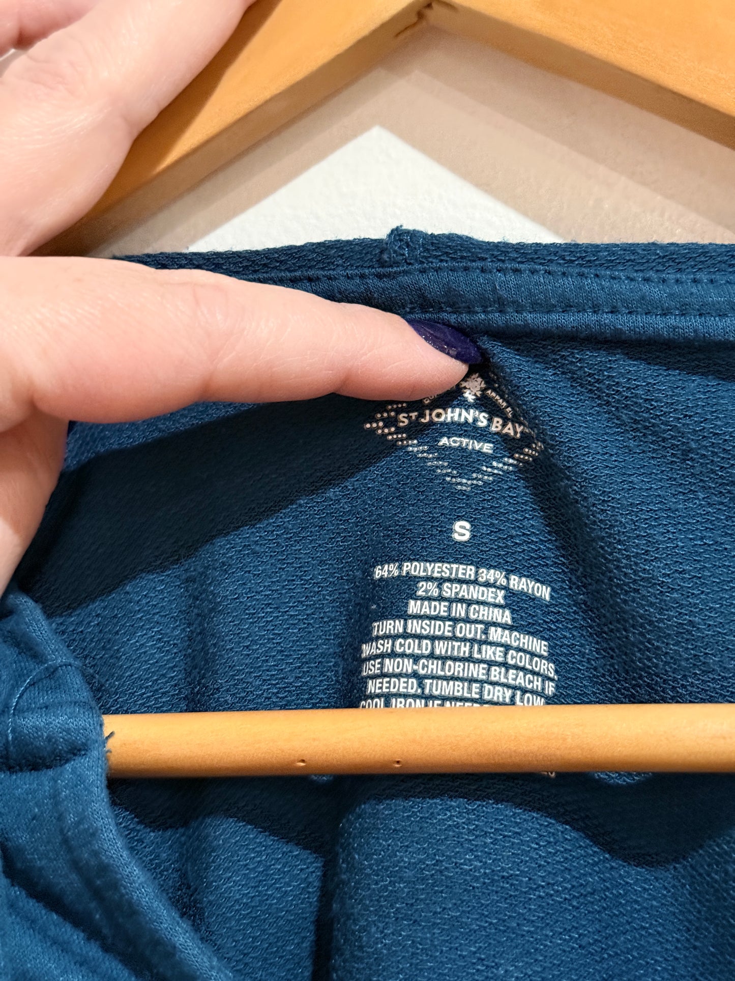 St John's Bay Long-sleeve Hooded Top Size S