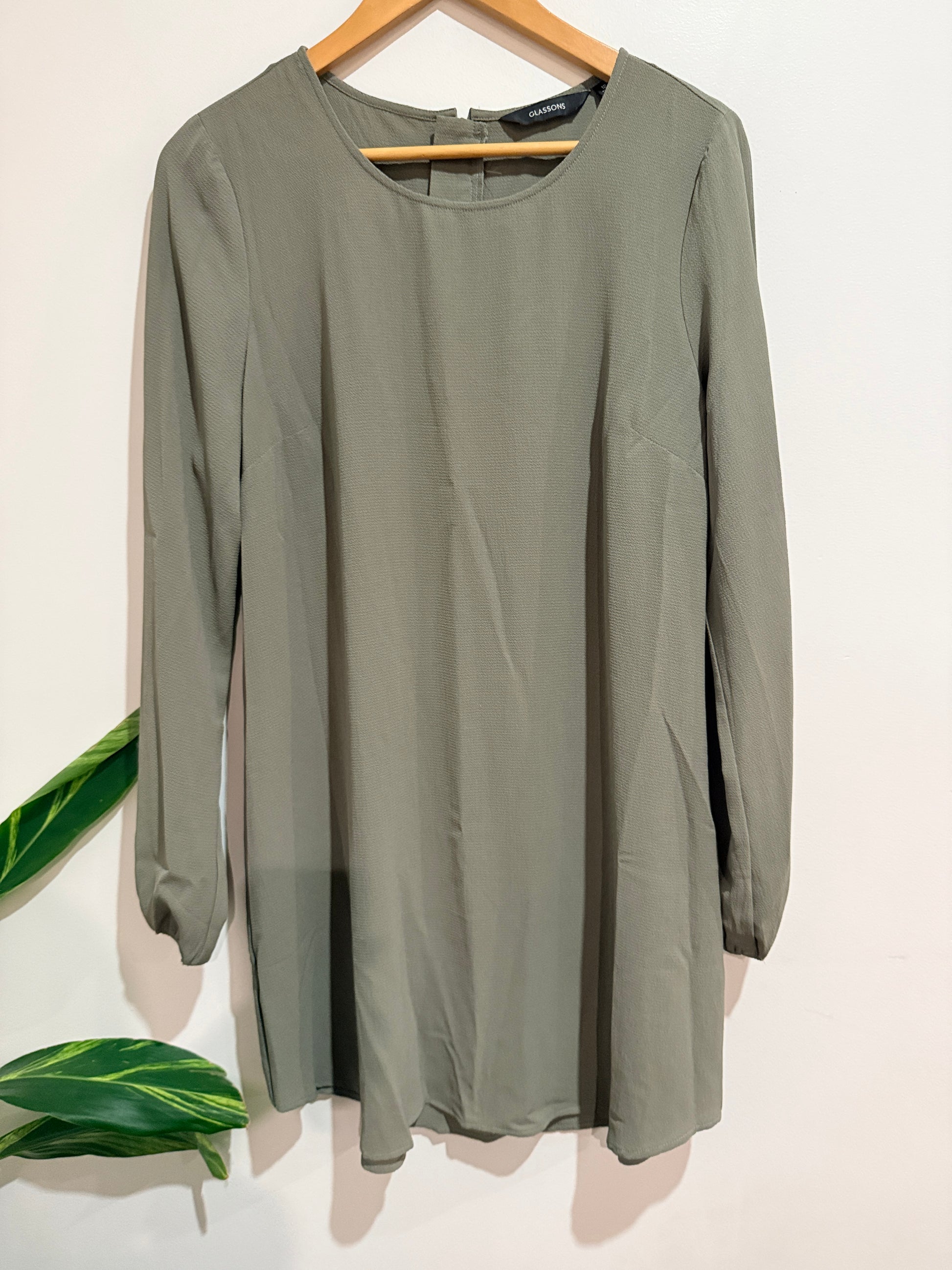 Glassons Long-sleeved Shift Dress Size 12