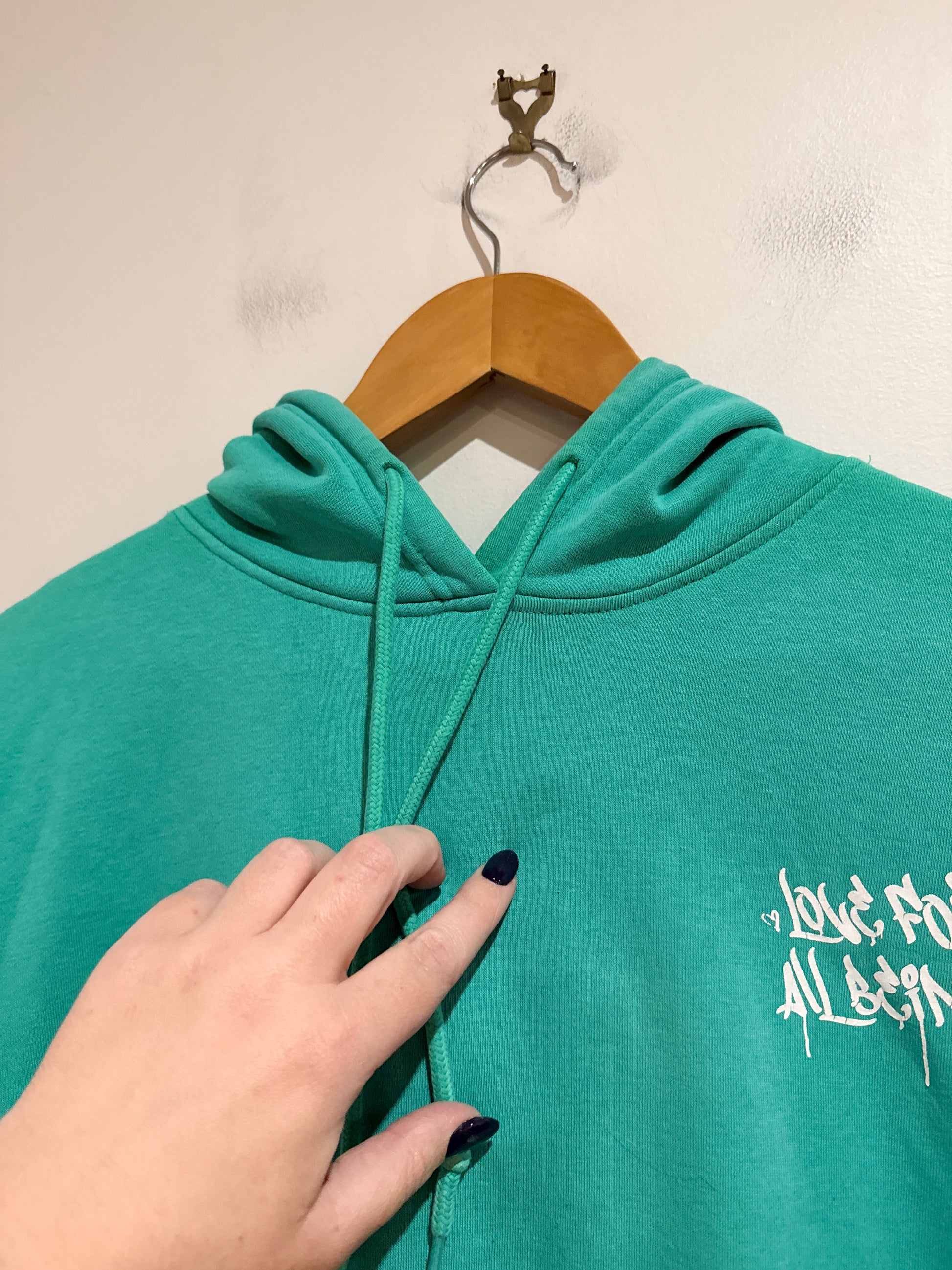 H & H Pullover Hoodie Size 8