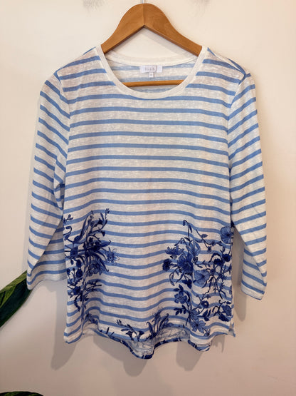 Ella J 3/4-sleeve Top Size M