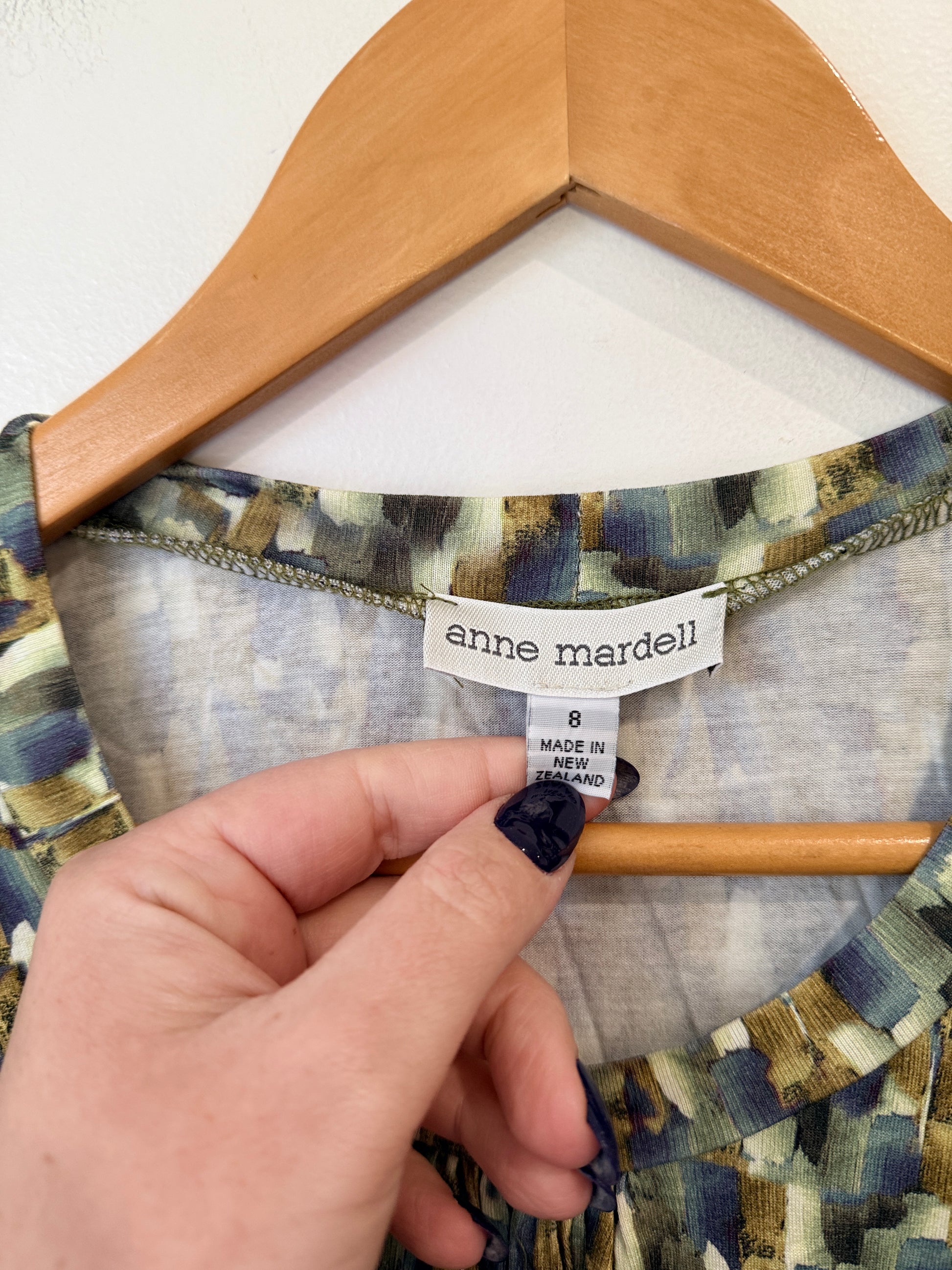 Anne Mardell (NZ Made) Abstract Print Top Size 8