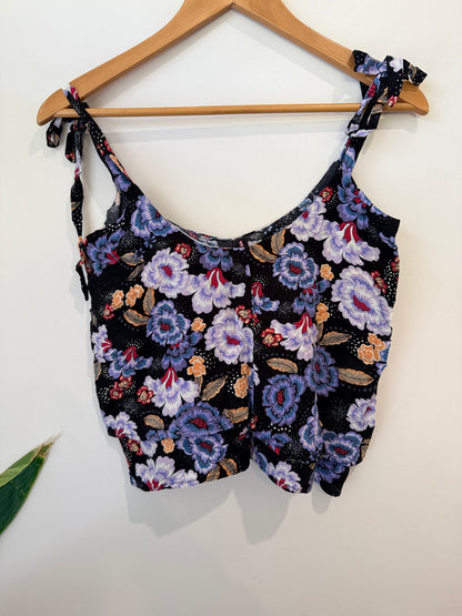 Brand Unknown Floral Camisole Top Size U/Arm to U/Arm 43cm
