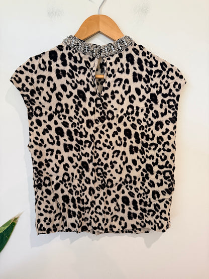 New Look Sleeveless Top Size 10