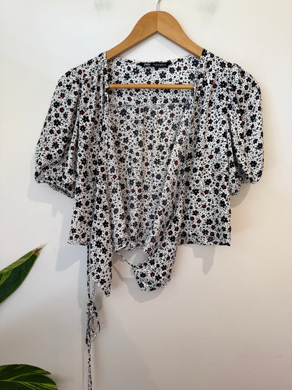 Zara Floral Print Wrap Top Size M