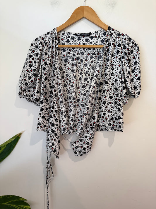 Zara Floral Print Wrap Top Size M