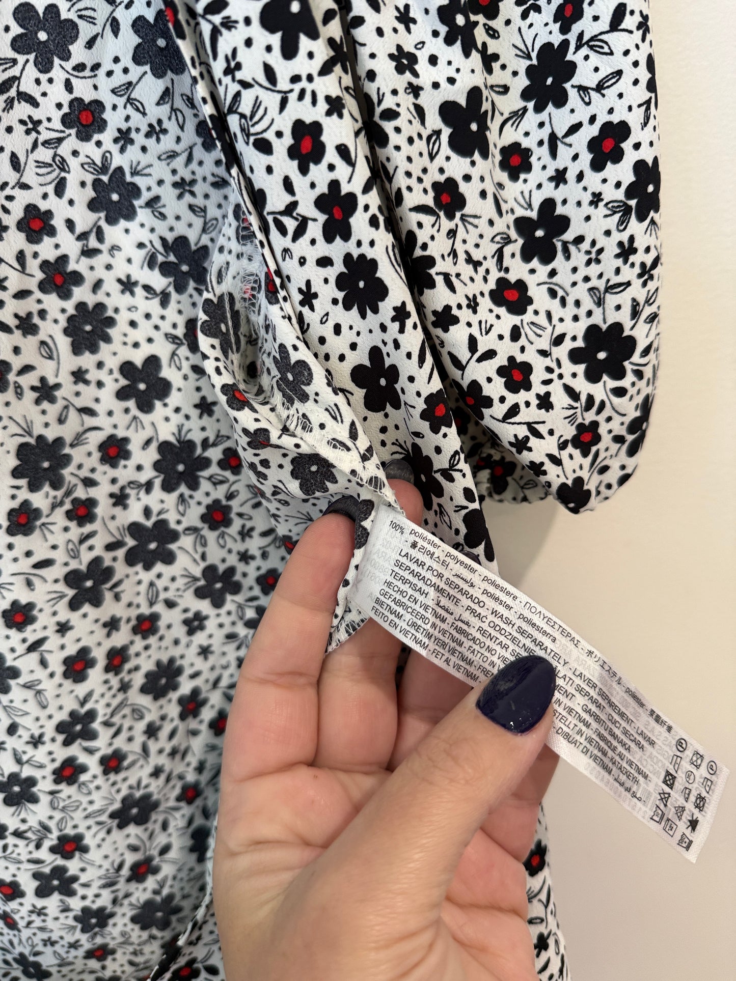 Zara Floral Print Wrap Top Size M