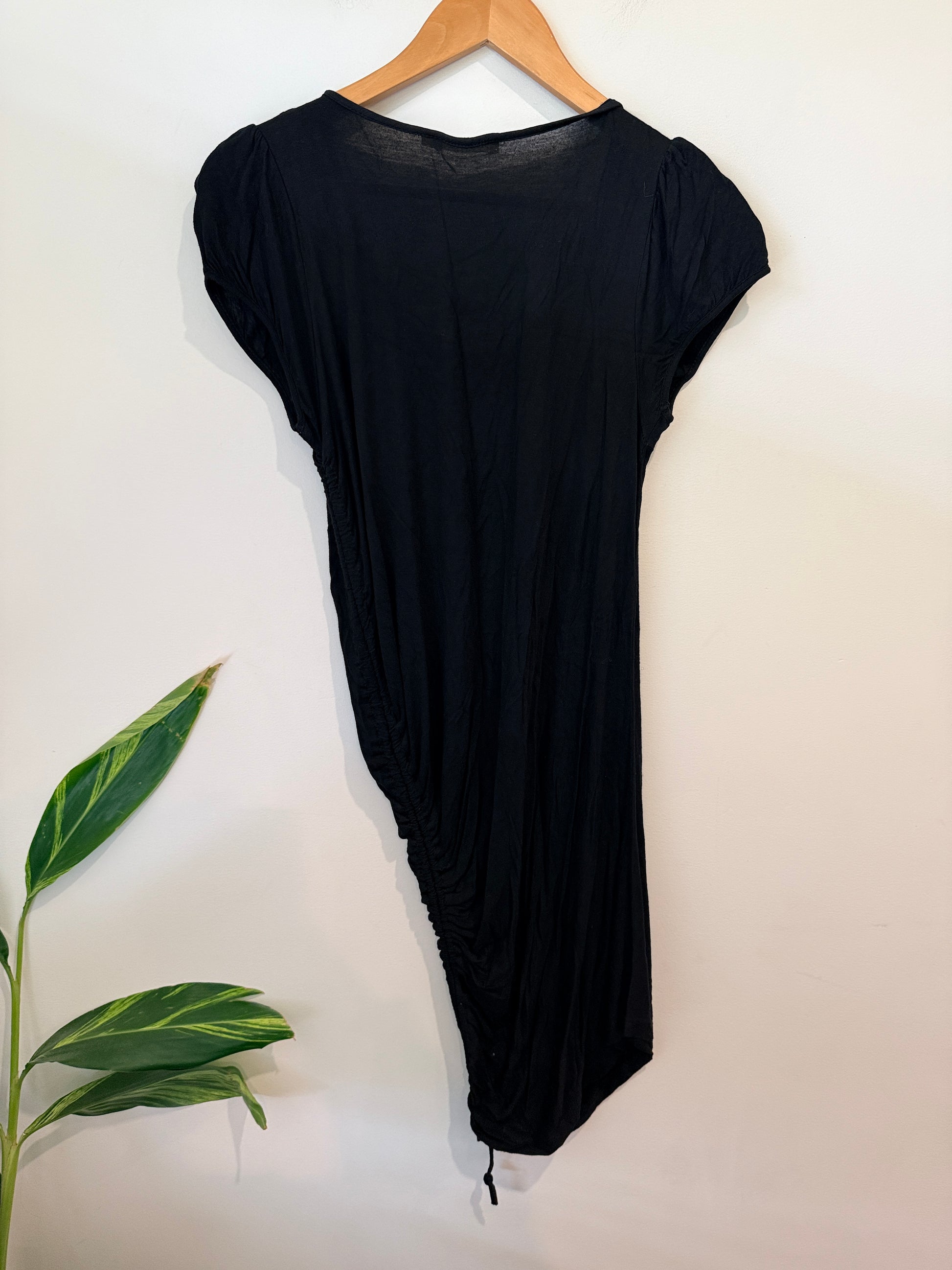 See U Soon Casual Dress Size M | U/Arm to U/Arm 42cm