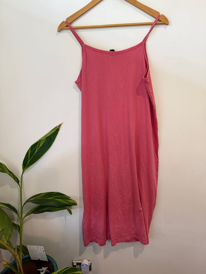 Shyla Strap Maxi Dress Size L