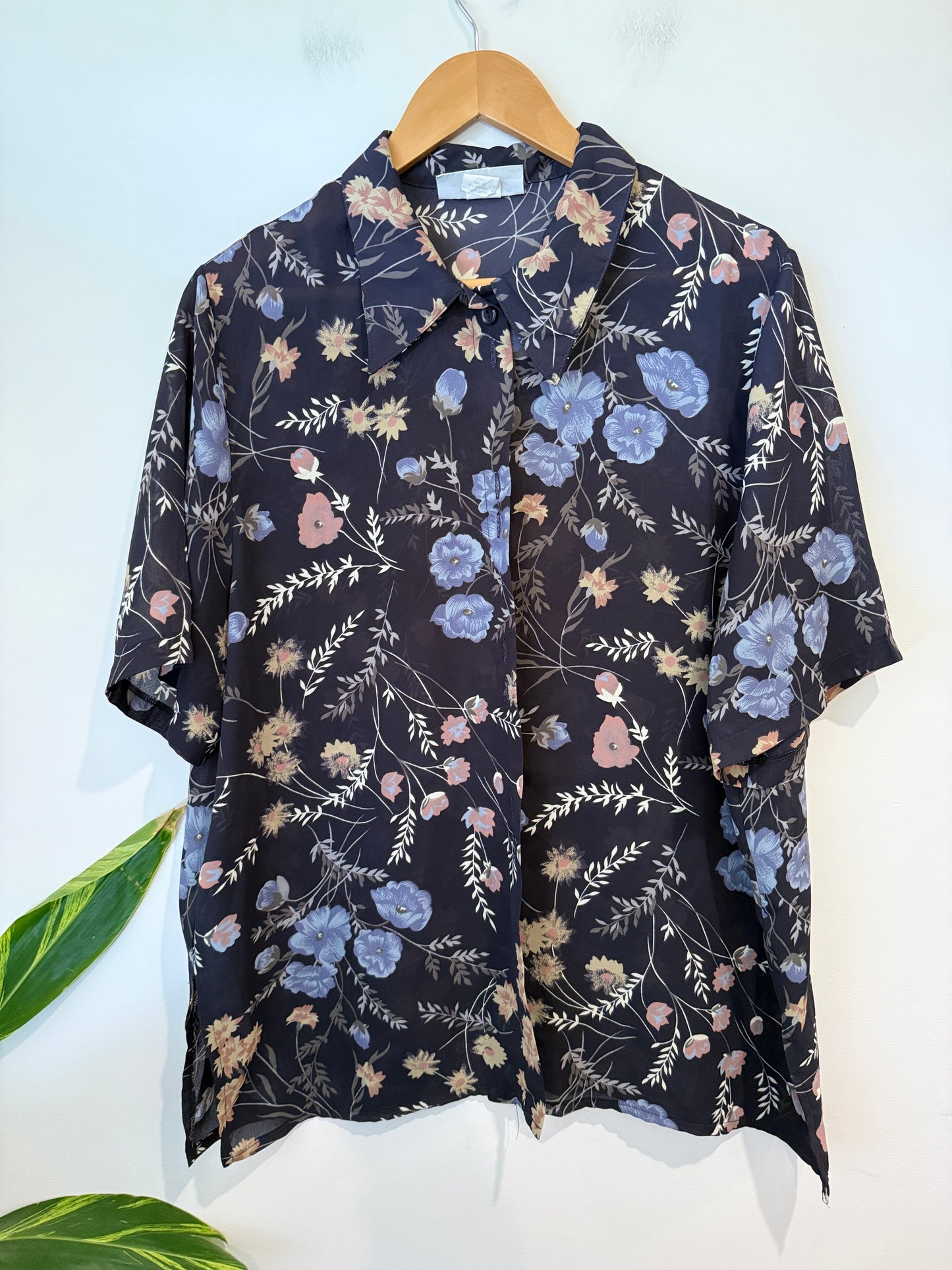 Options Floral Button-up Shirt Size 18