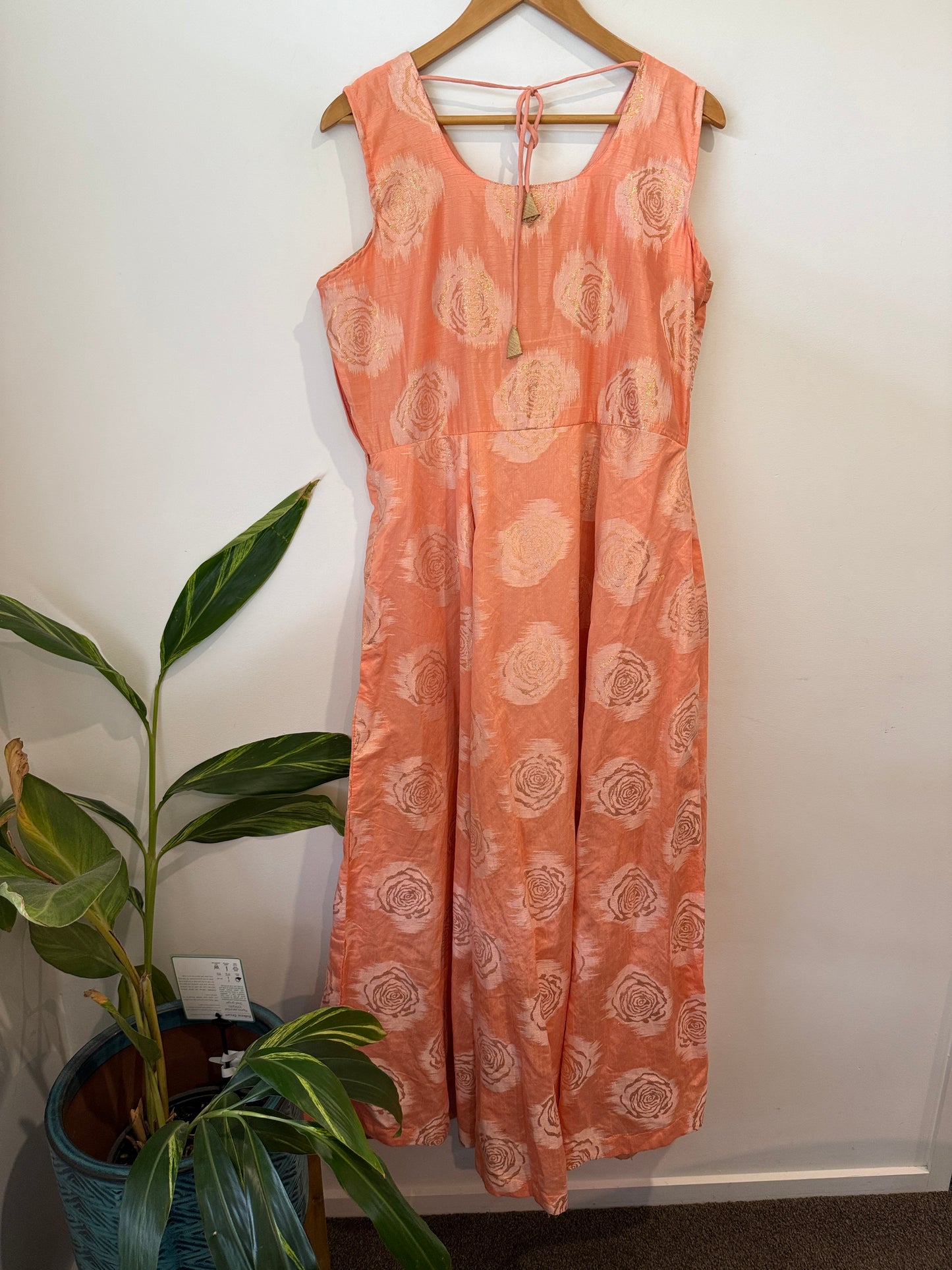 Sleeveless Maxi Dress Size XL | U/Arm to U/Arm 54cm