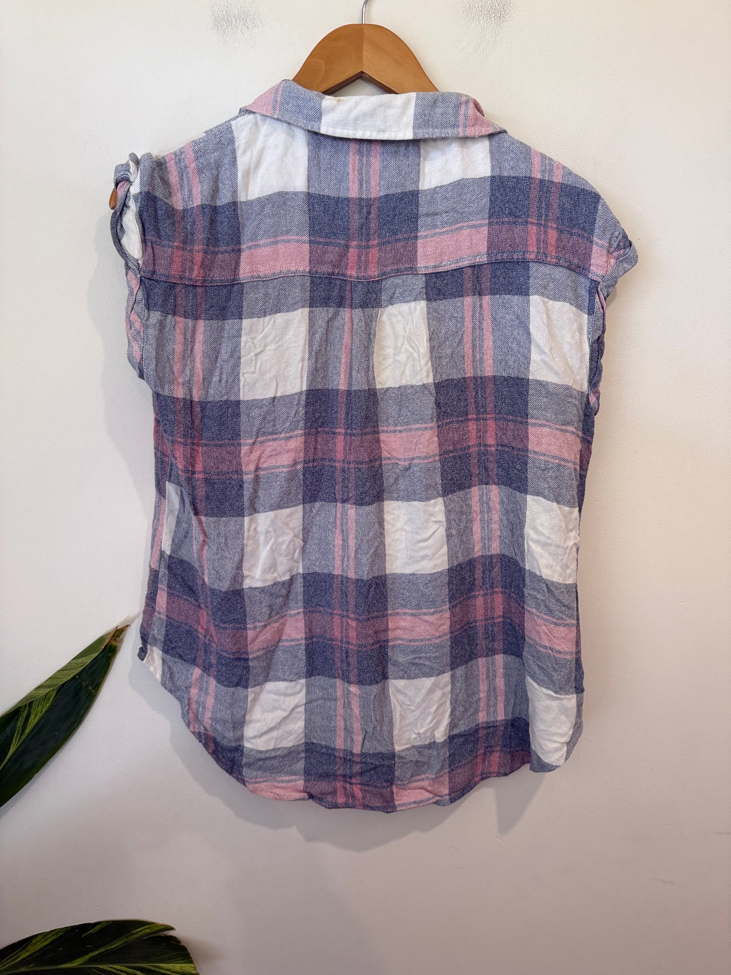 Just Jeans Sleeveless Plaid Shirt Size 12