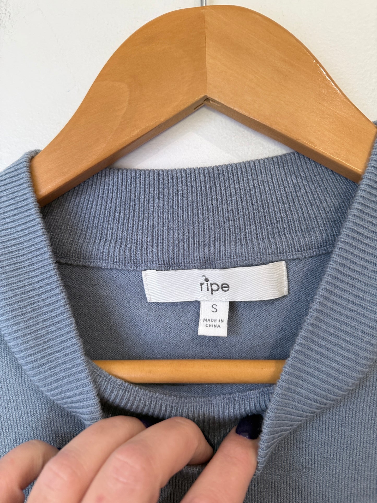 Ripe Brand Unknown Fine-knit Sweater Size S
