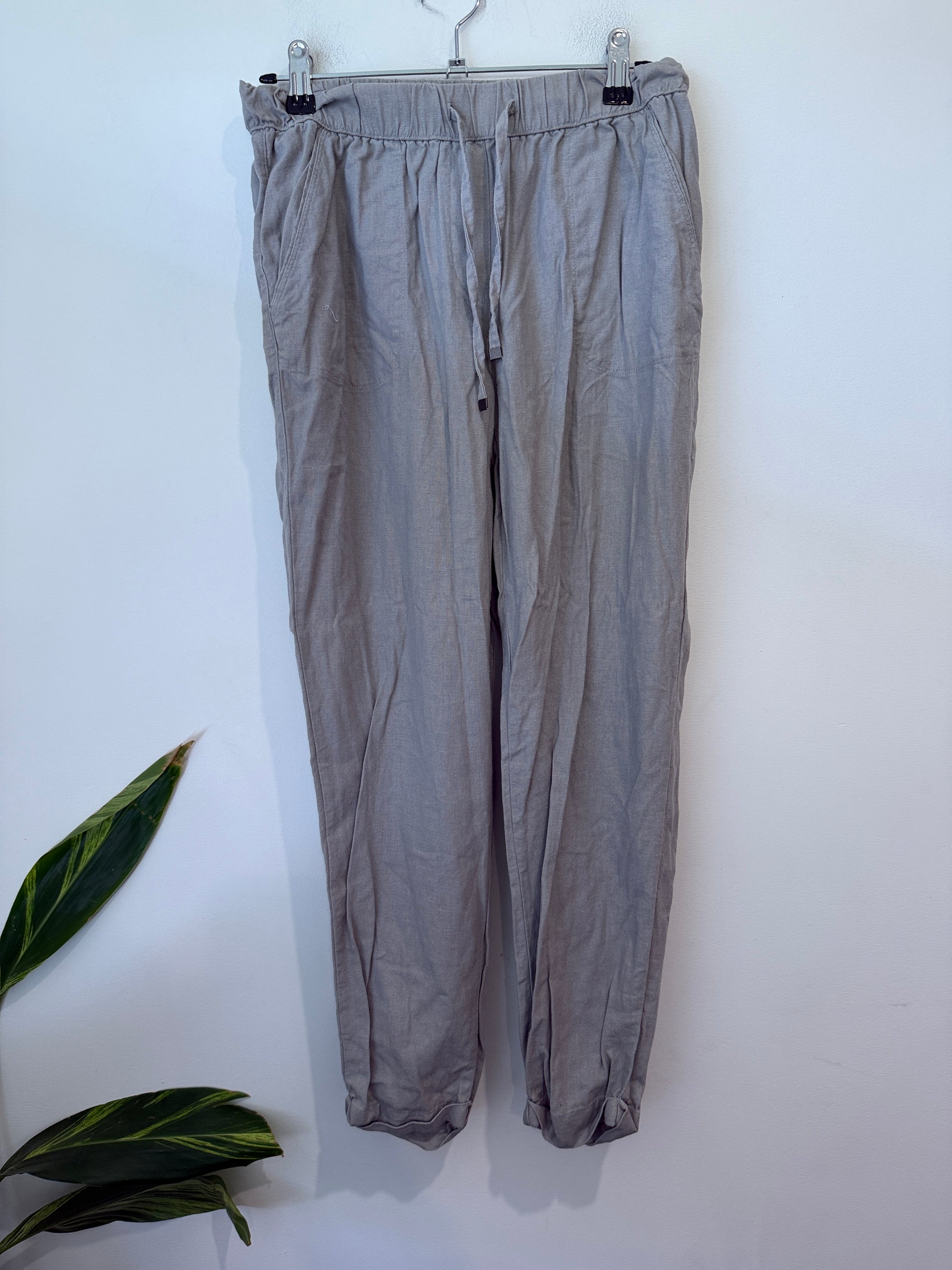 Zest Drawstring Pants Size 8