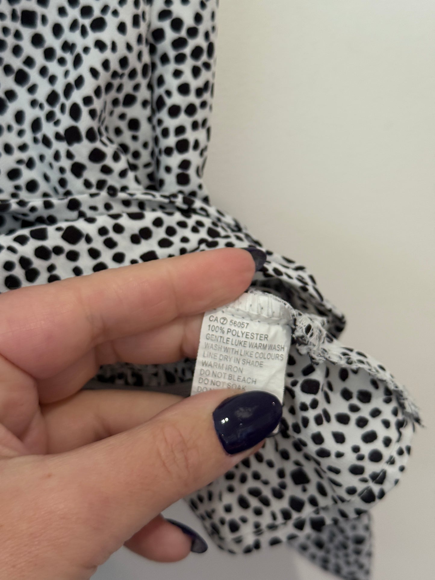 House Of Sienna Sleeveless Camisole Size 8