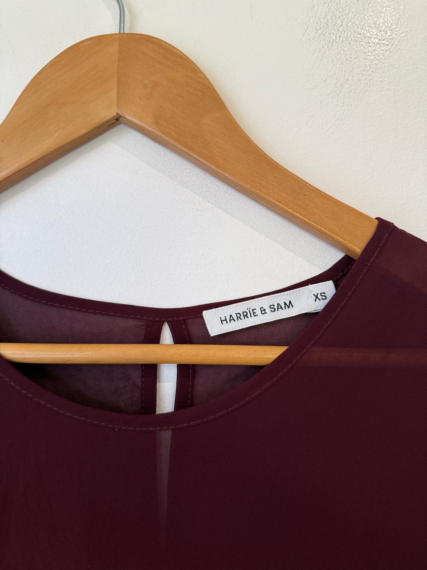 Harrie & Sam Long Sleeve Top Size XS | U/Arm to U/Arm 46cm
