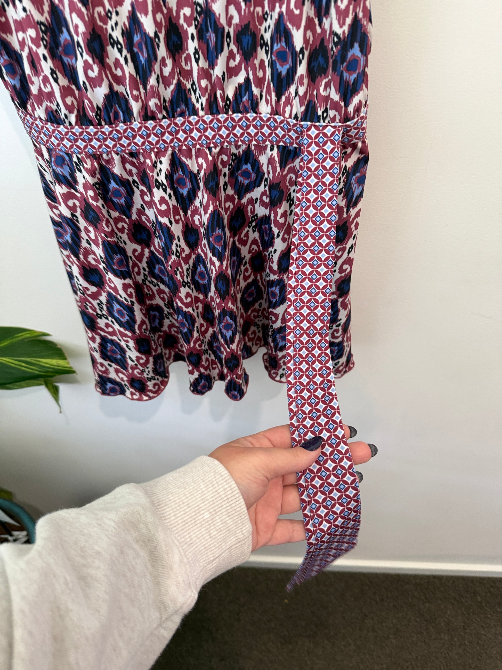 Royals Tribal Print Sundress Size L | 165/90 | U/Arm to U/Arm 36cm