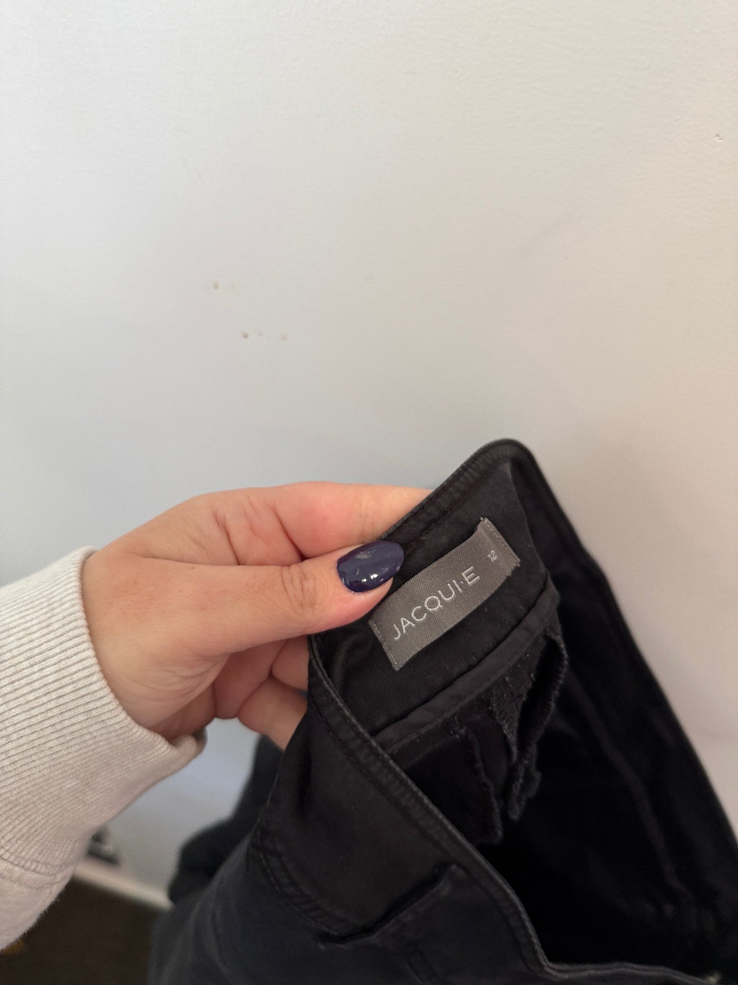 Jacqui.e Chino Shorts Size 12