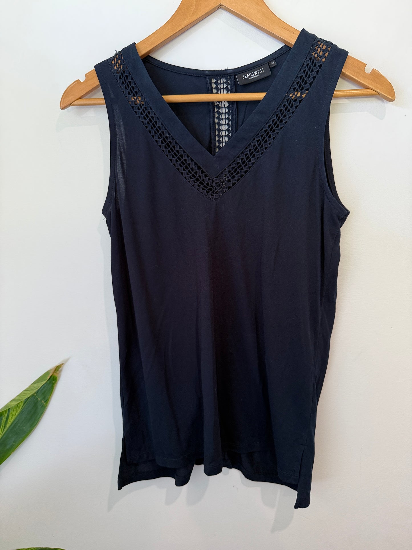 Jeanswest Tank Top Size XS