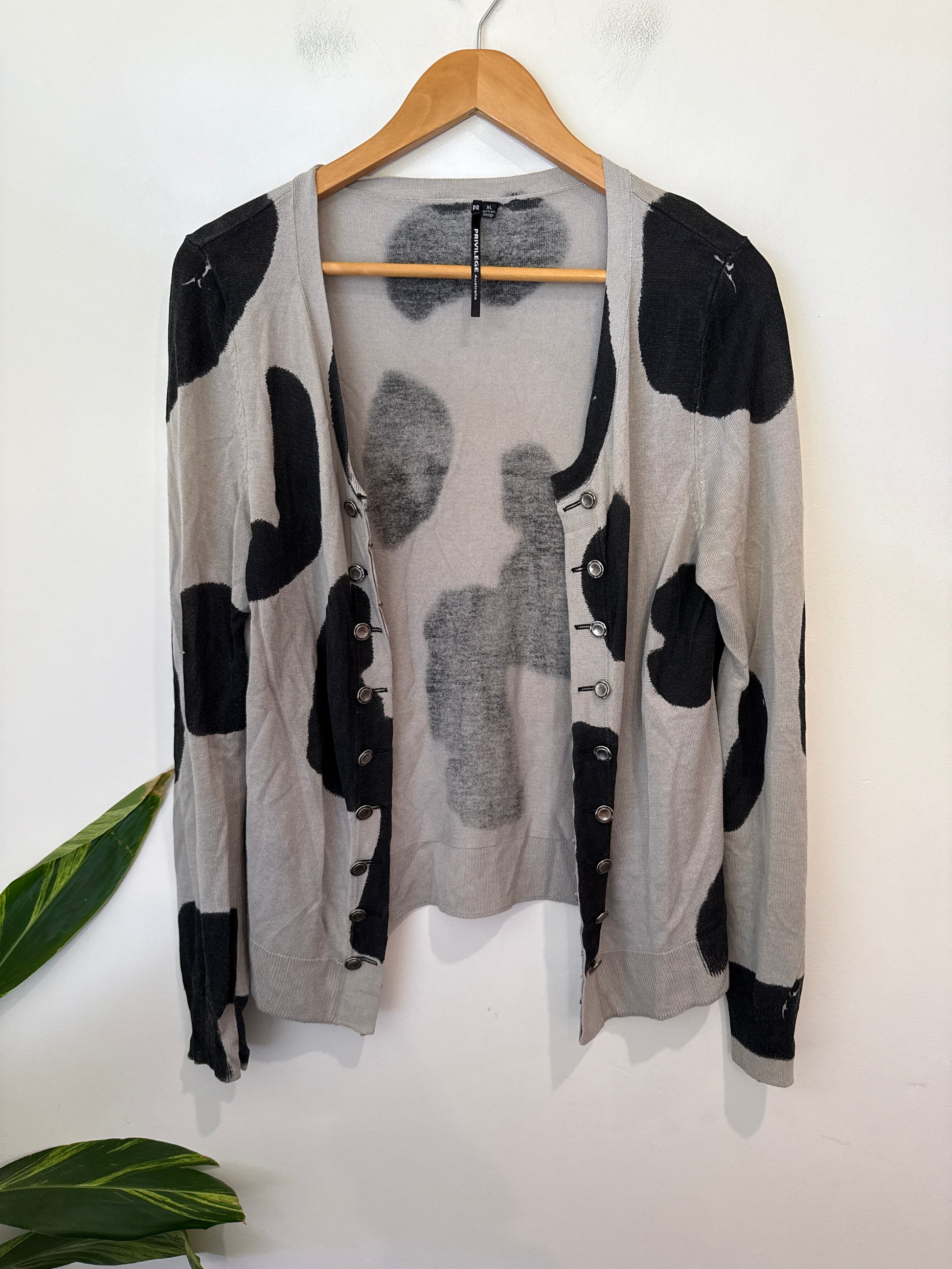 Privilige Cardigan Sweater Size XL