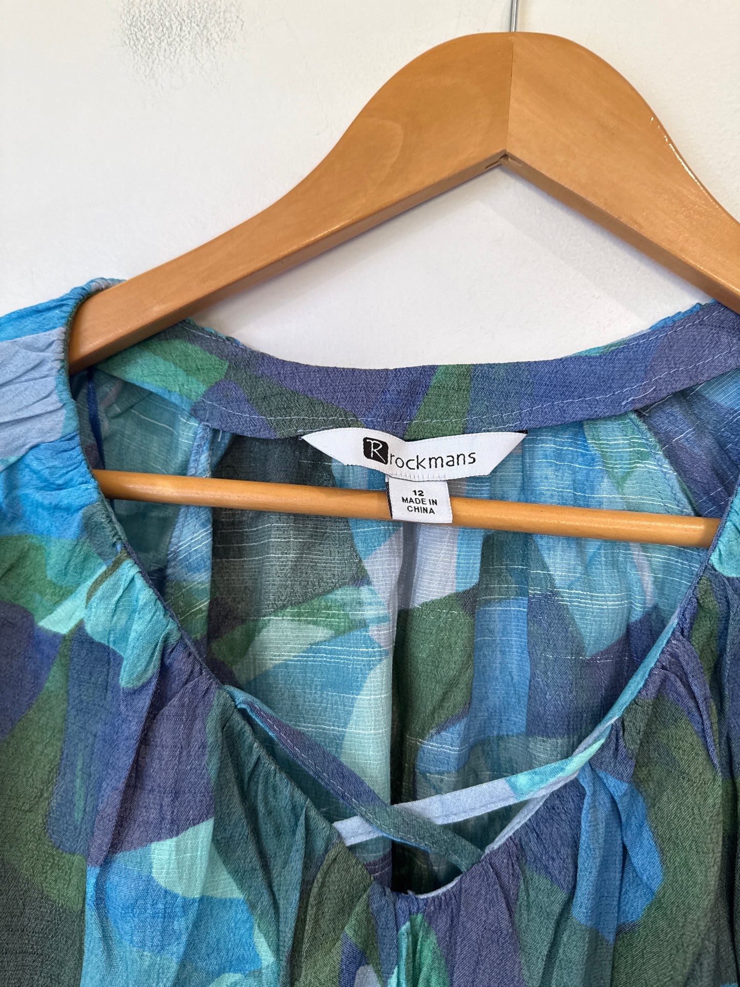 Rockmans Abstract Print Top Size 12