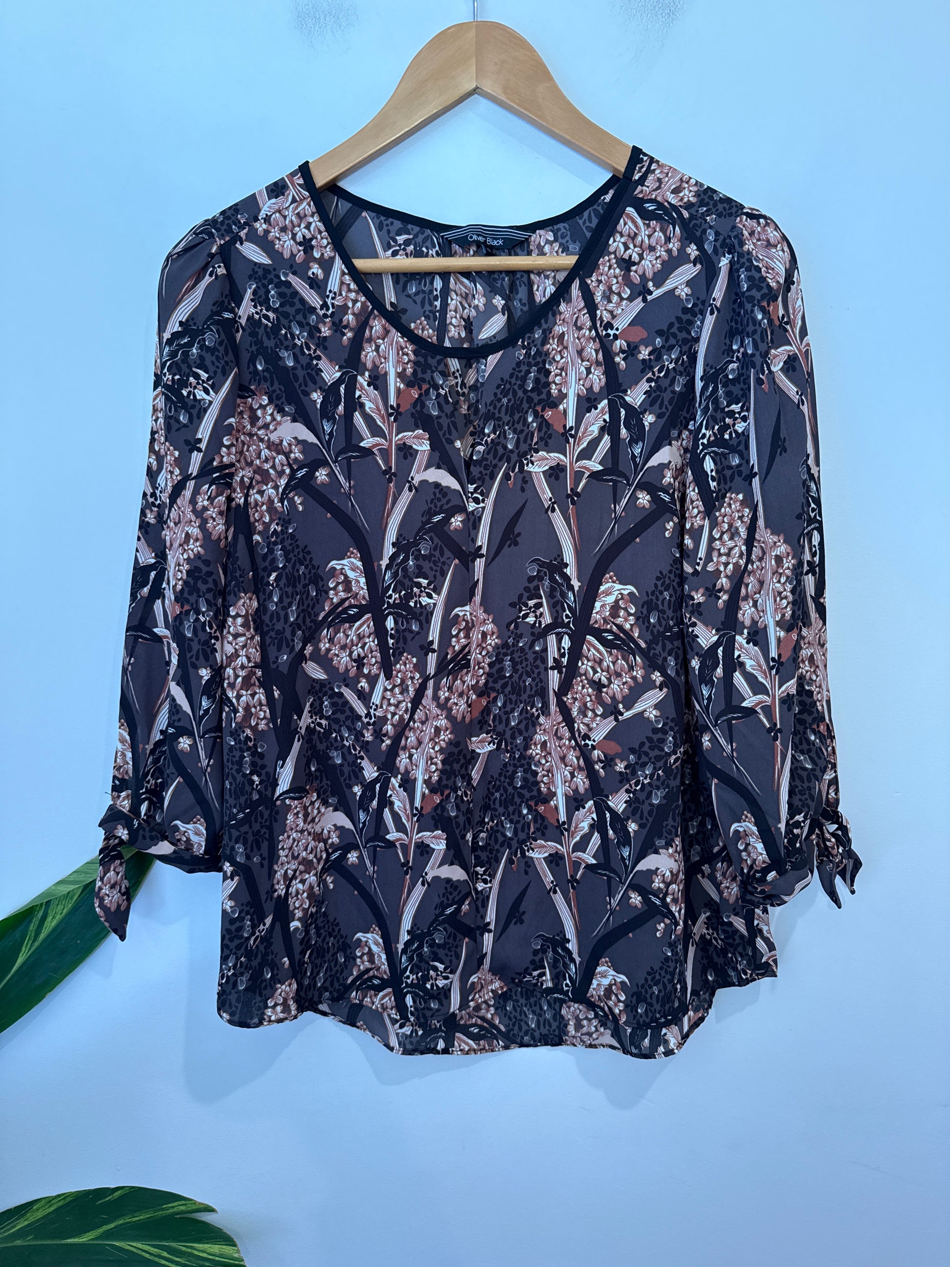 Oliver Black Lightweight Floral Shirt Size 12
