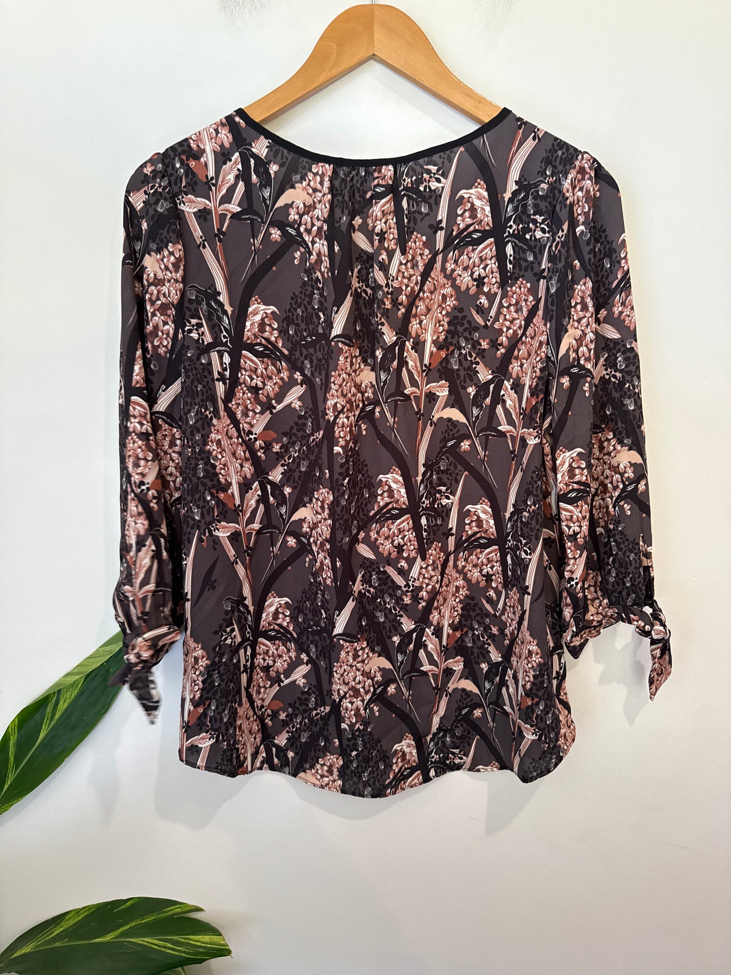 Oliver Black Lightweight Floral Shirt Size 12