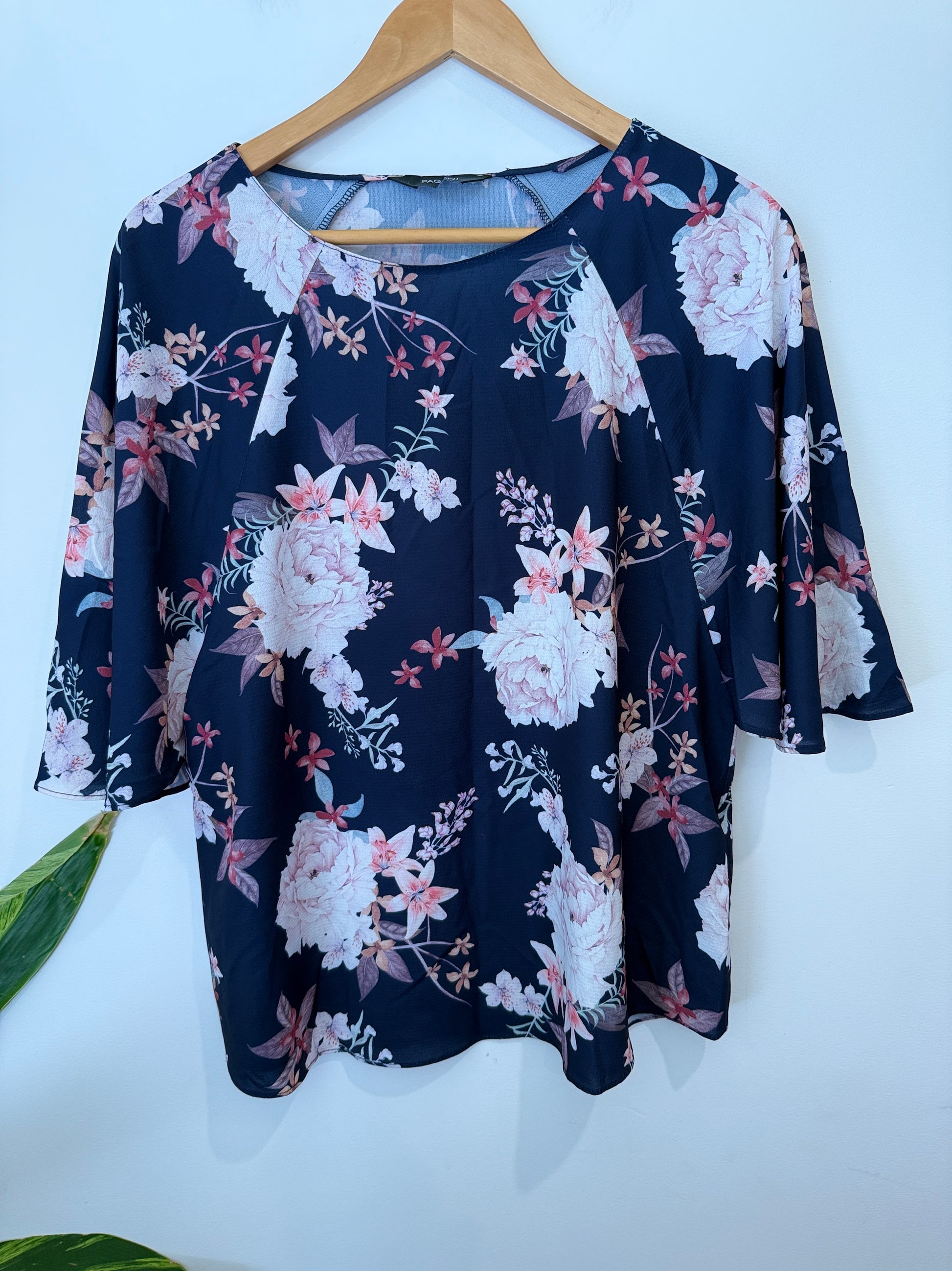 Pagani Floral Top Size 12