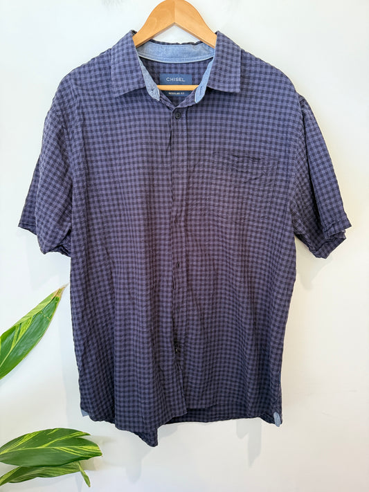 Chisel Button-up Shirt Size XL