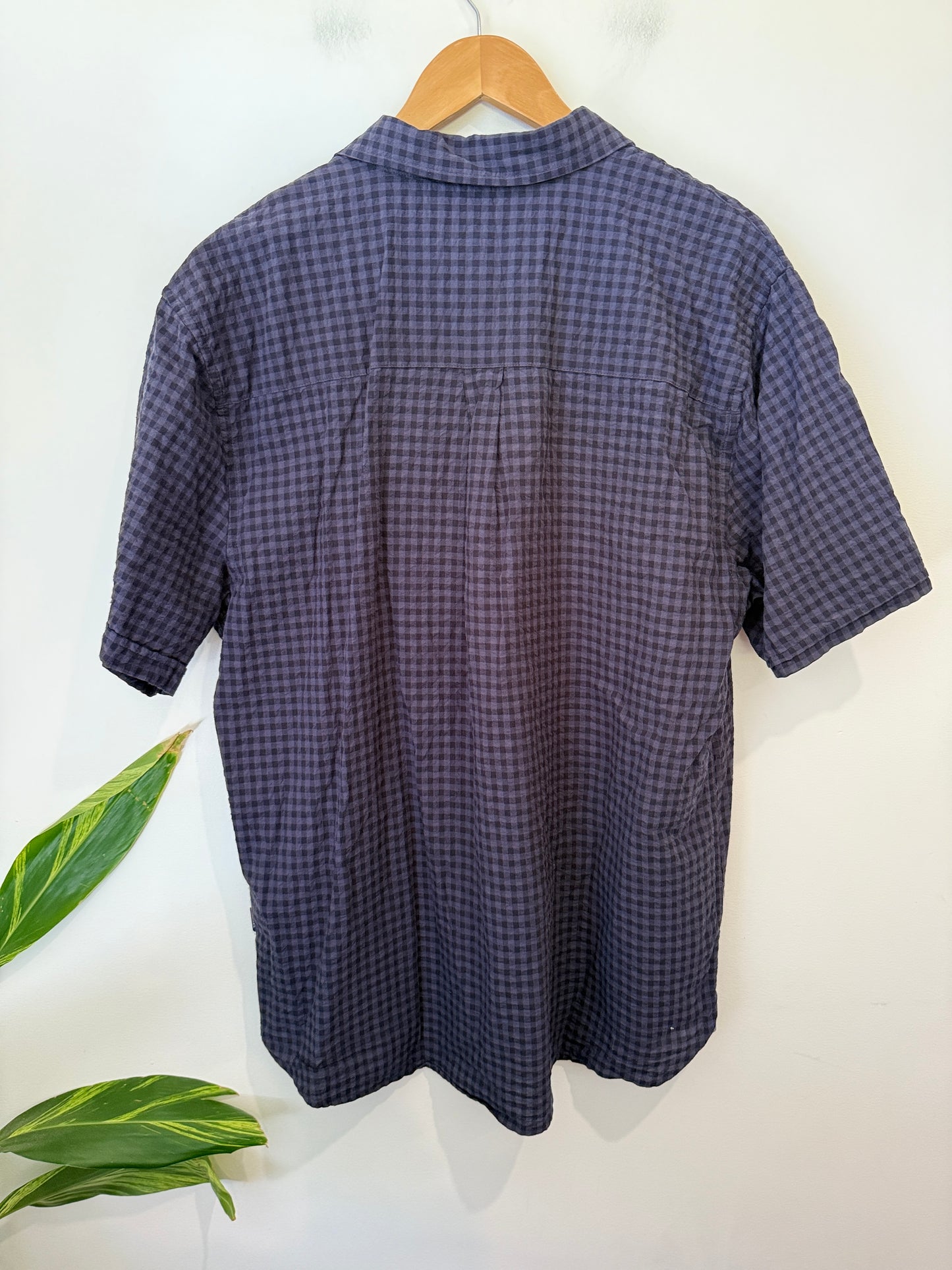 Chisel Button-up Shirt Size XL