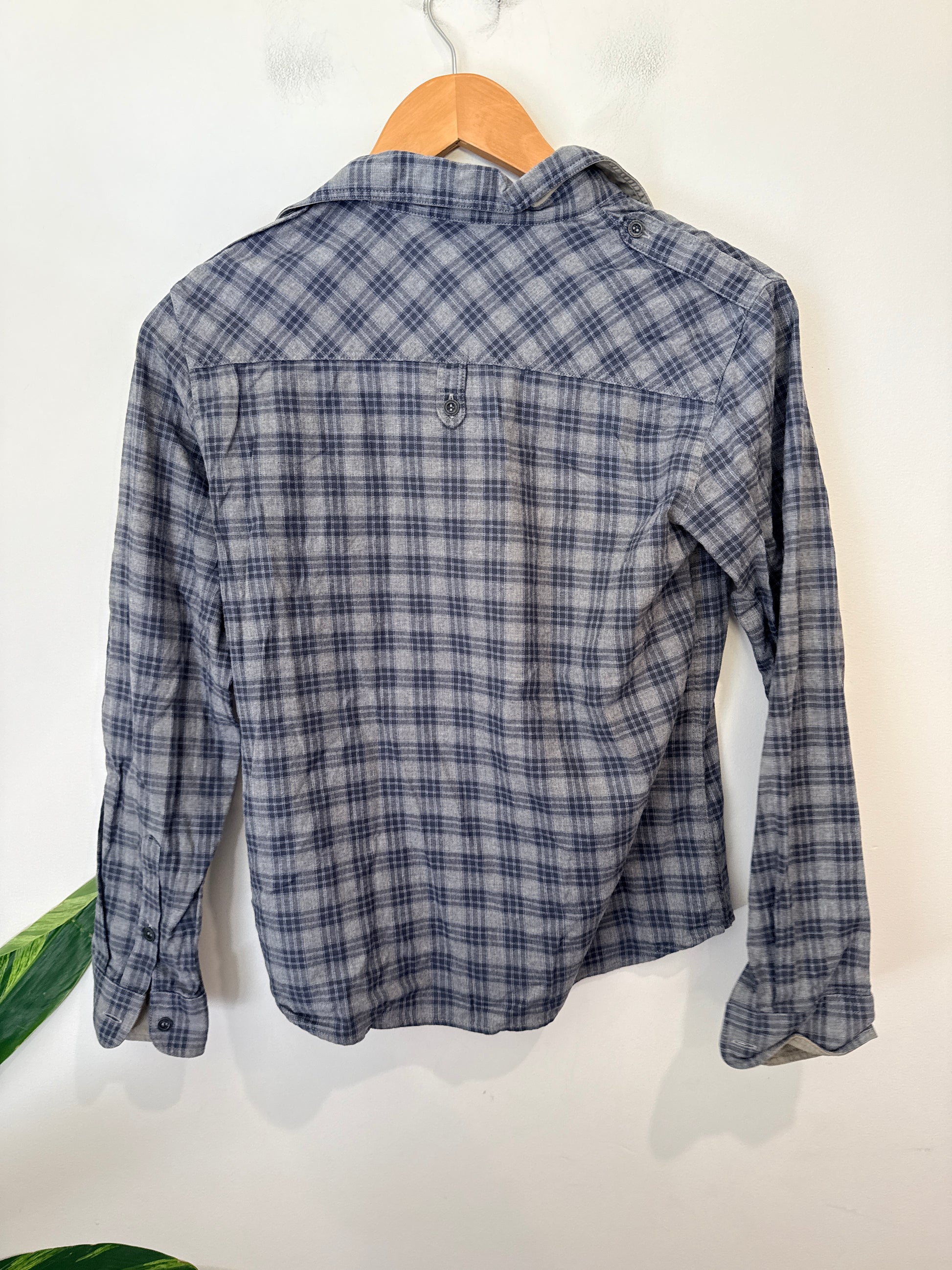 Armani Junior Plaid Button-up Shirt Size 12A | 154cm | U/Arm to U/Arm 46cm | L 54cm