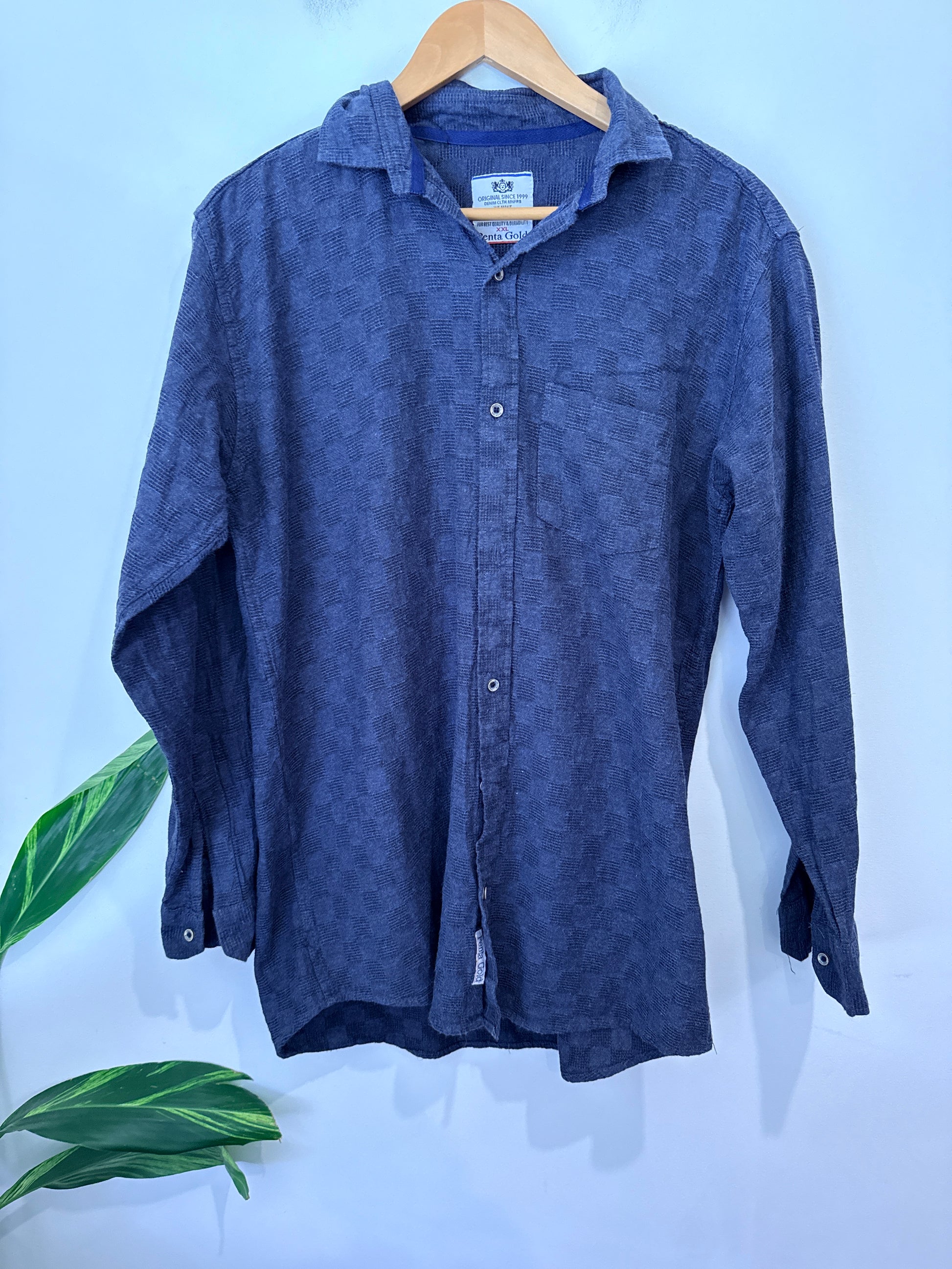 Penta Gold Button-up Shirt Size XXL