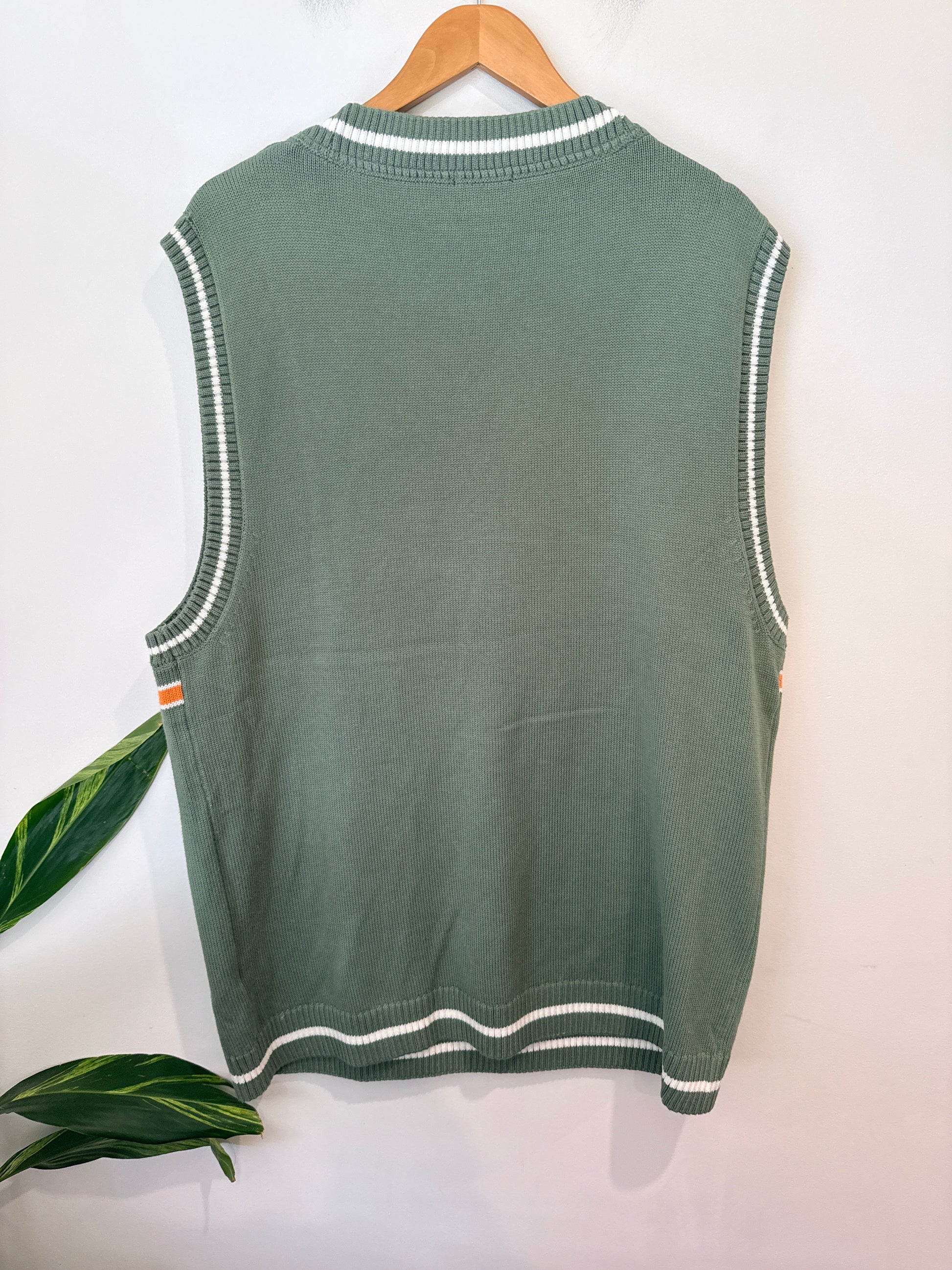 Semir Knitted Sweater Vest Size XL | 180/96A | U/Arm to U/Arm 59cm