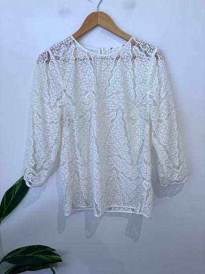 Brand Unknown Ivory Lace Shirt Size U/Arm to U/Arm 49cm