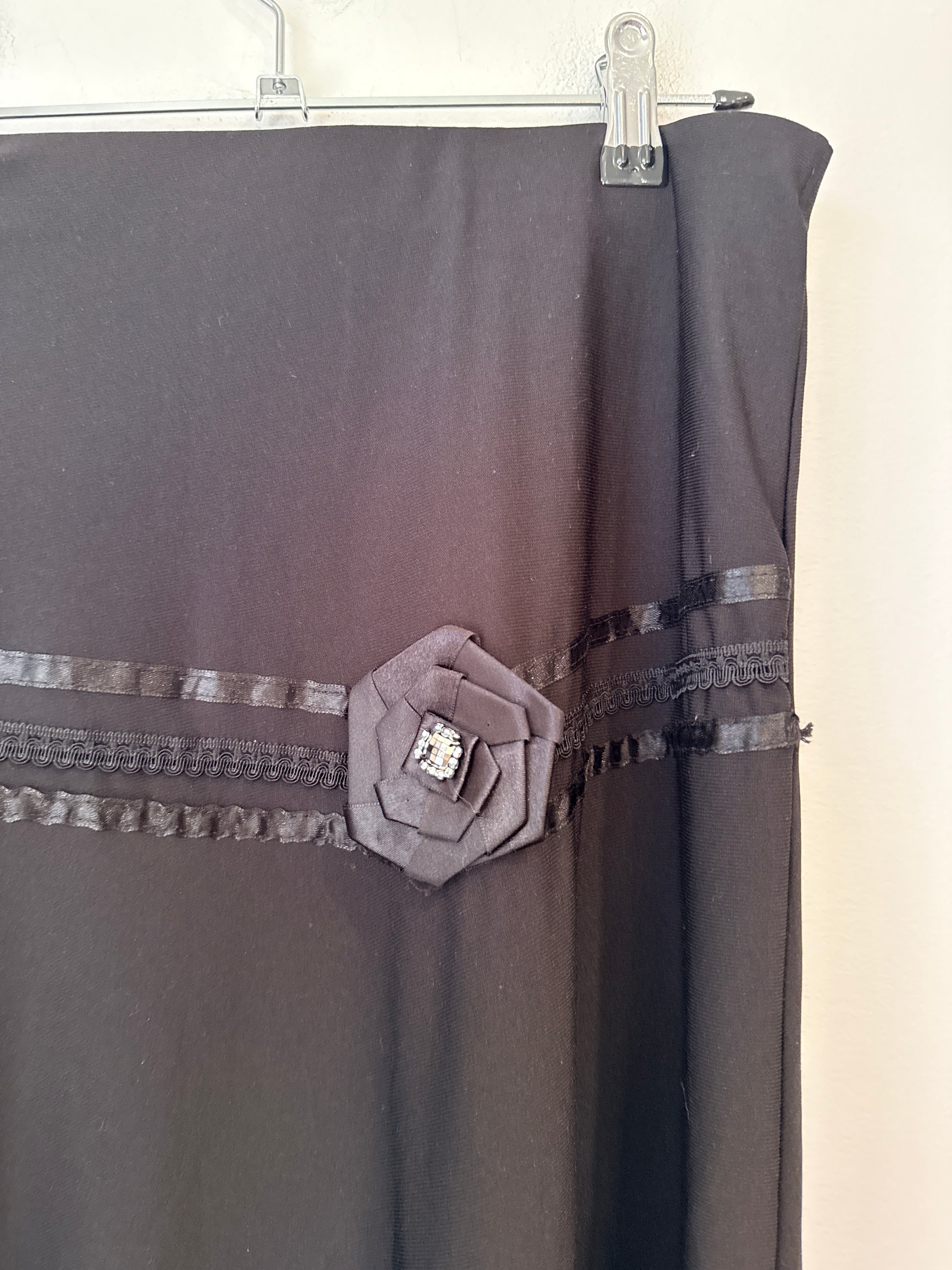 Beautiful Maxi Skirt Size XL | U/Arm to U/Arm 43cm