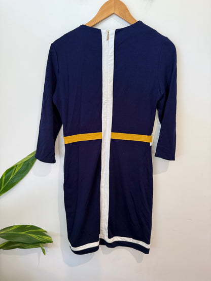 Swallow Hu Shift Dress Size M | U/Arm to U/Arm 44cm