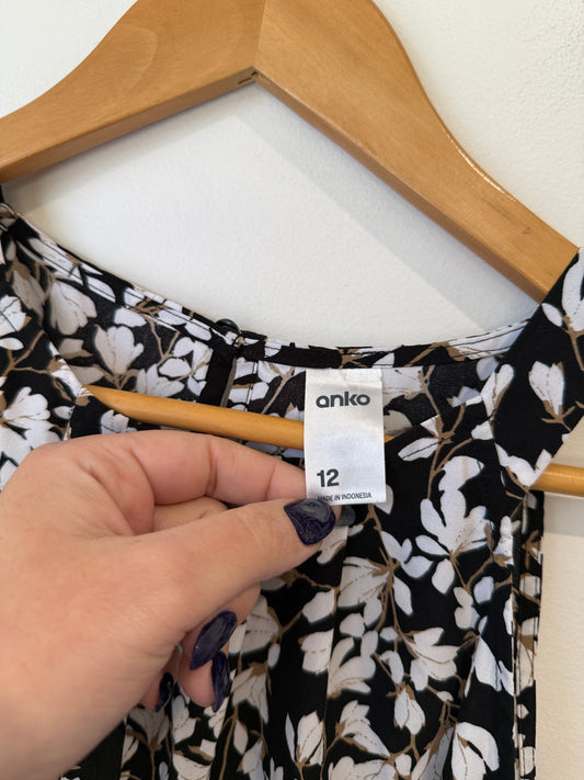 Anko Floral Sleeveless Top Size 12