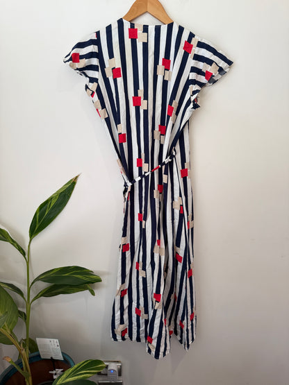 Sunday Wrap Dress Size M | U/Arm to U/Arm 48cm