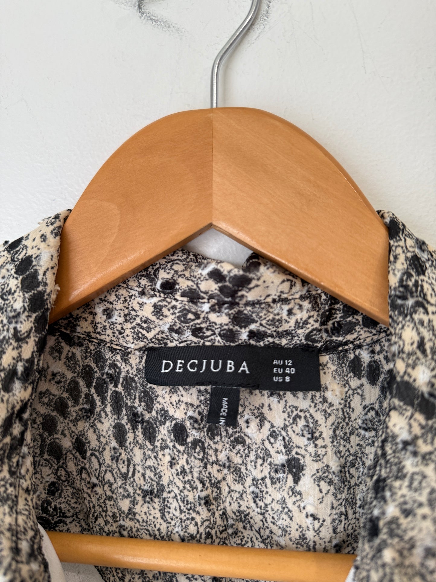 Decjuba Tiered Midi Dress Size 12