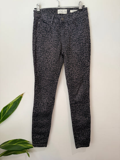 Old Khaki Leopard Print Skinny Jeans Size 6/30 | Waist 68cm