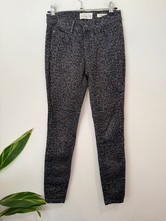 Old Khaki Leopard Print Skinny Jeans Size 6/30 | Waist 68cm