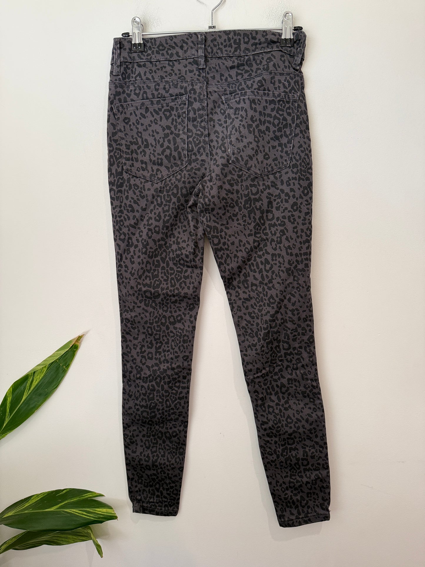 Old Khaki Leopard Print Skinny Jeans Size 6/30 | Waist 68cm