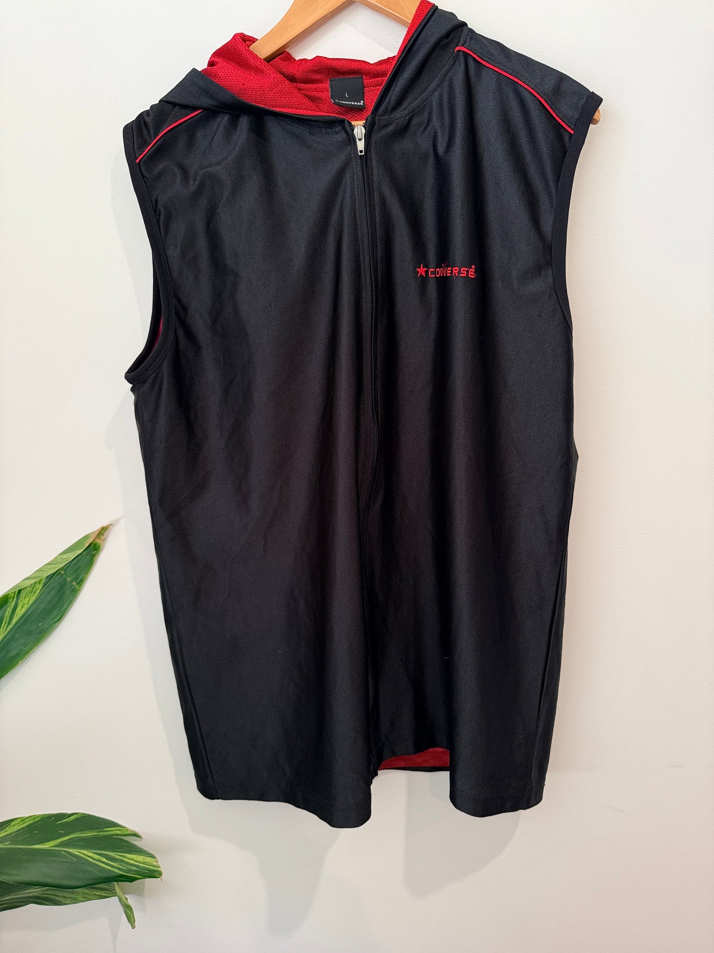 Converse Sleeveless Hooded Jacket Size L