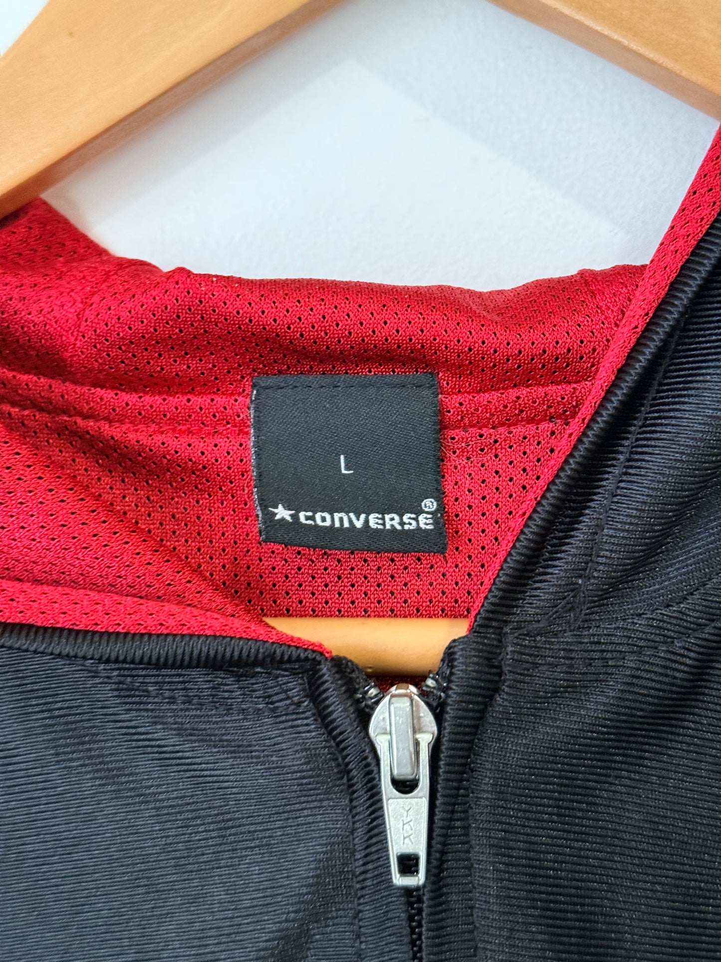 Converse Sleeveless Hooded Jacket Size L